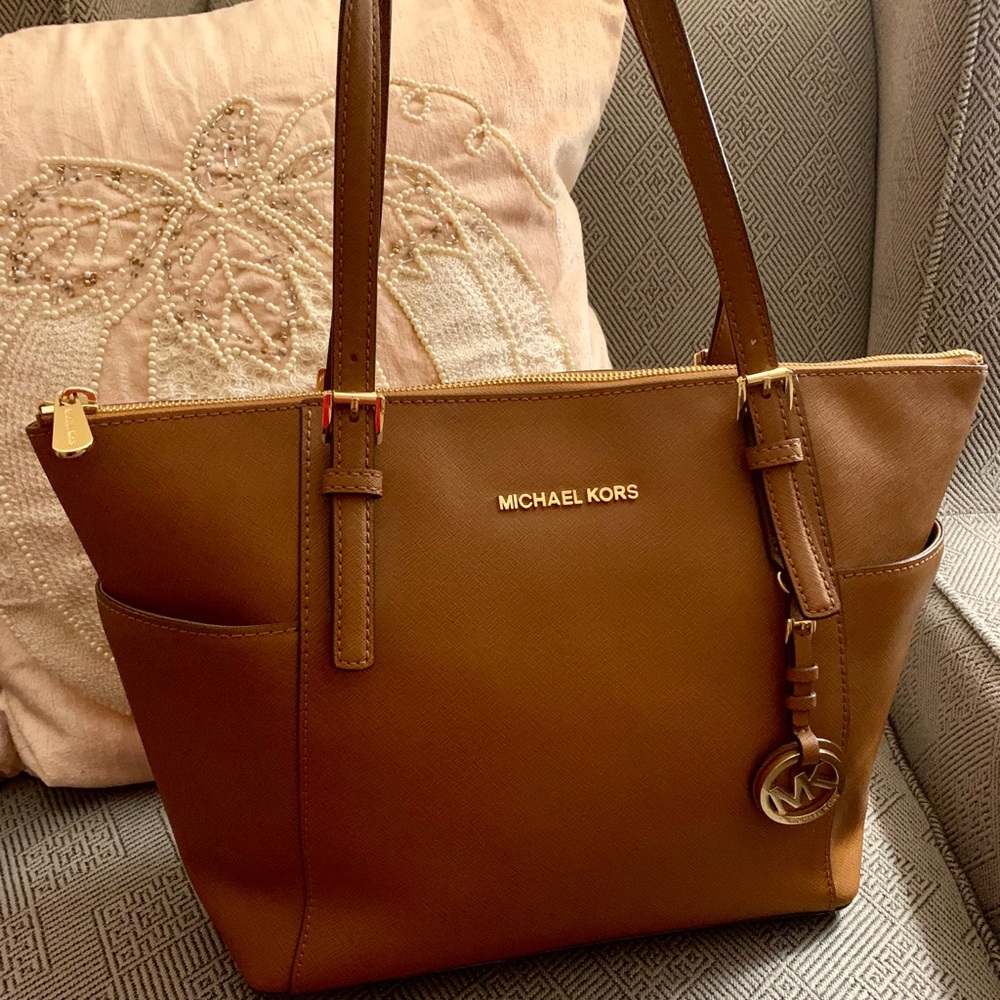 MICHAEL KORS purse Tan